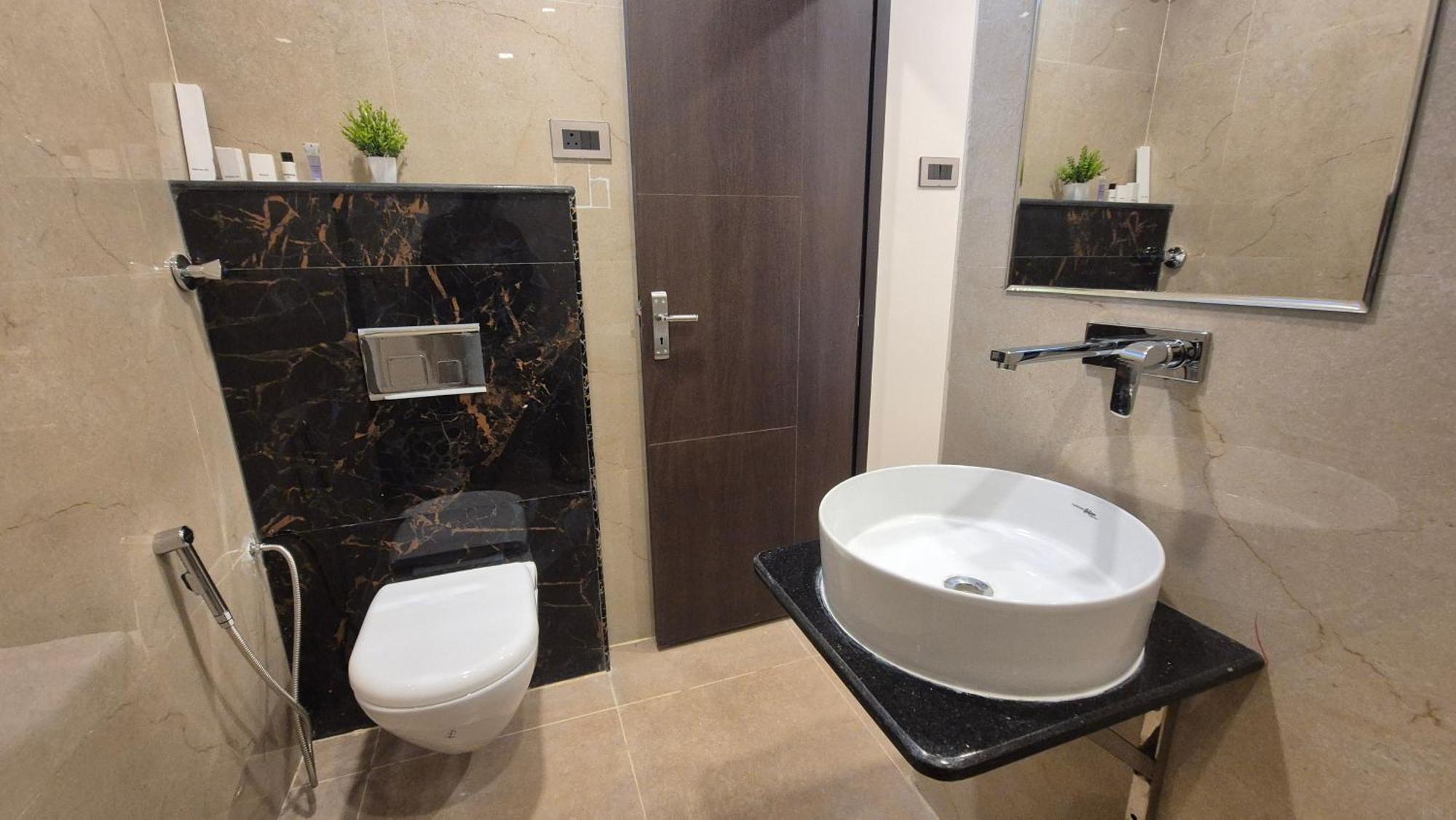 Hotel Janas Tirupati Bagian luar foto